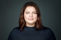 Марина Попова