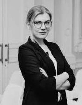 Крылова Анна
