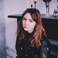 Лиза Апрельская